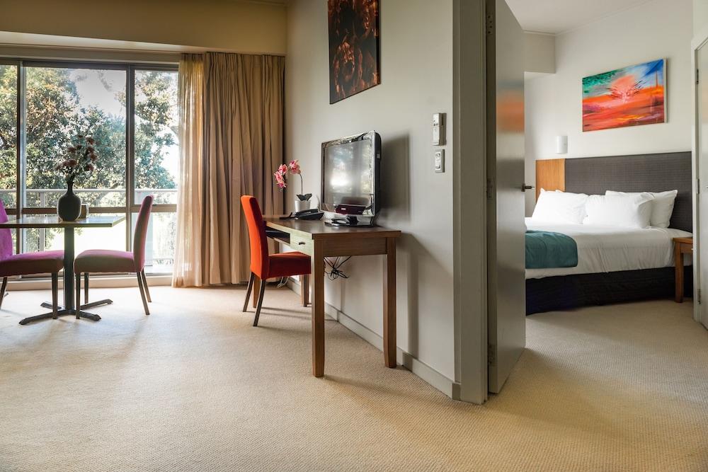 Vr Takapuna Auckland Dış mekan fotoğraf A typical one-bedroom apartment