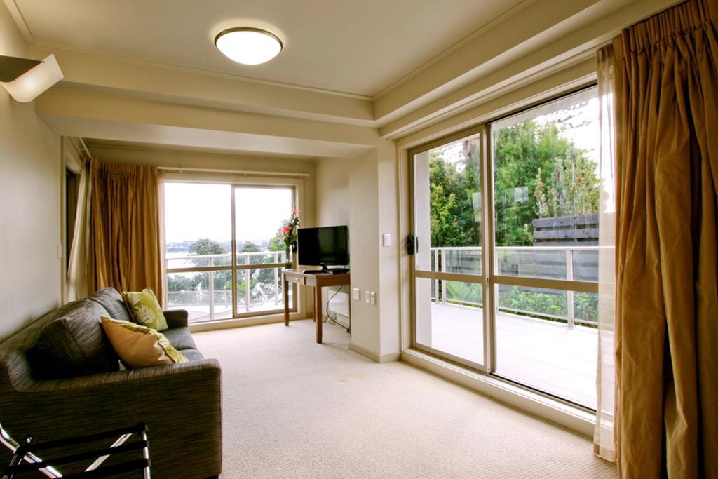 Vr Takapuna Auckland Dış mekan fotoğraf A typical apartment at the retirement village