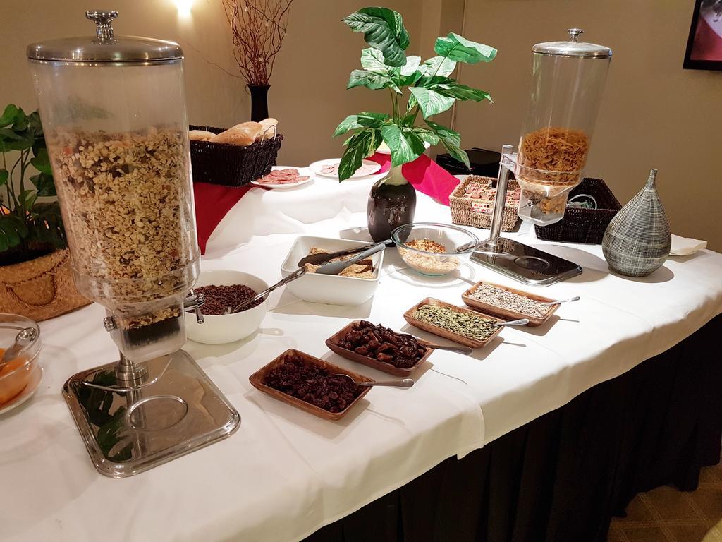 Vr Takapuna Auckland Dış mekan fotoğraf A cereal bar