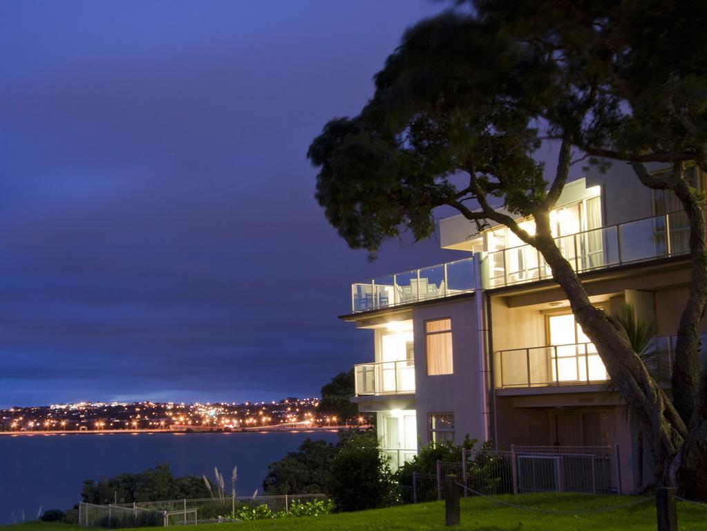 Vr Takapuna Auckland Dış mekan fotoğraf Apartments overlooking the bay